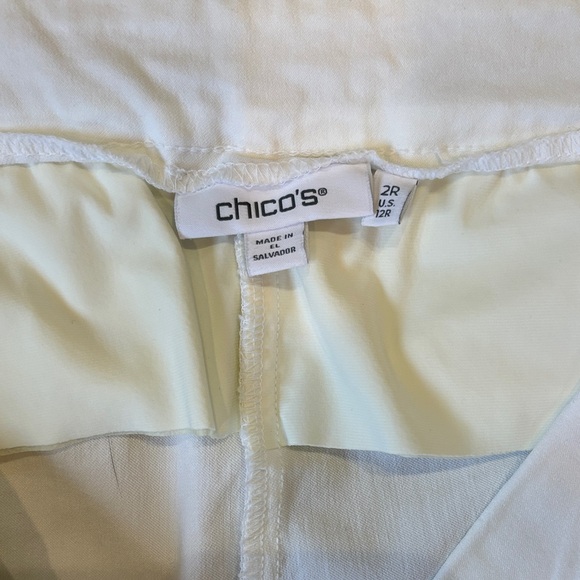 Chico's Classic White Cropped Pants - Picture 3 of 6